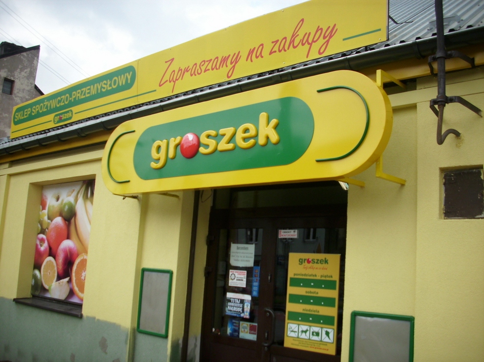 Grocery shop Groszek - adverising lightboxes