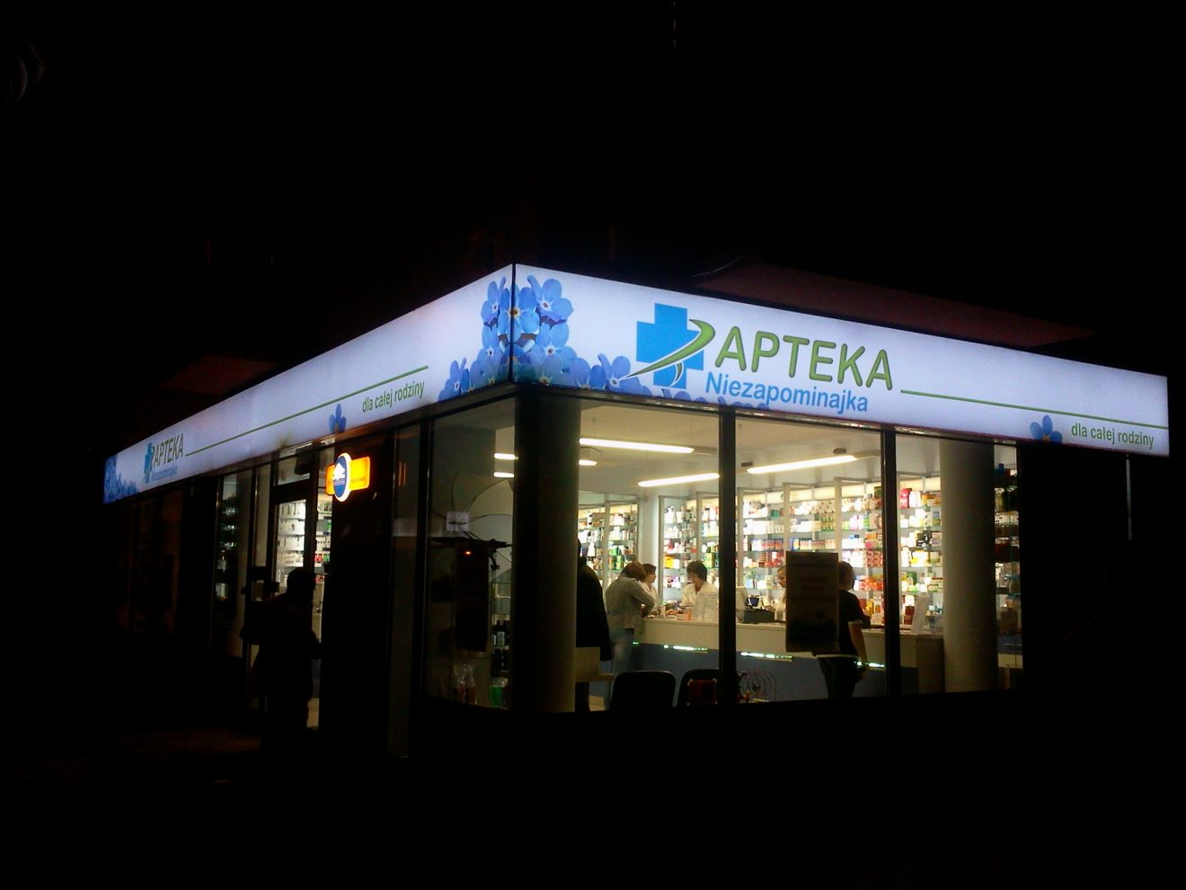 vinyl advertising - Niezapominajka Pharmacy